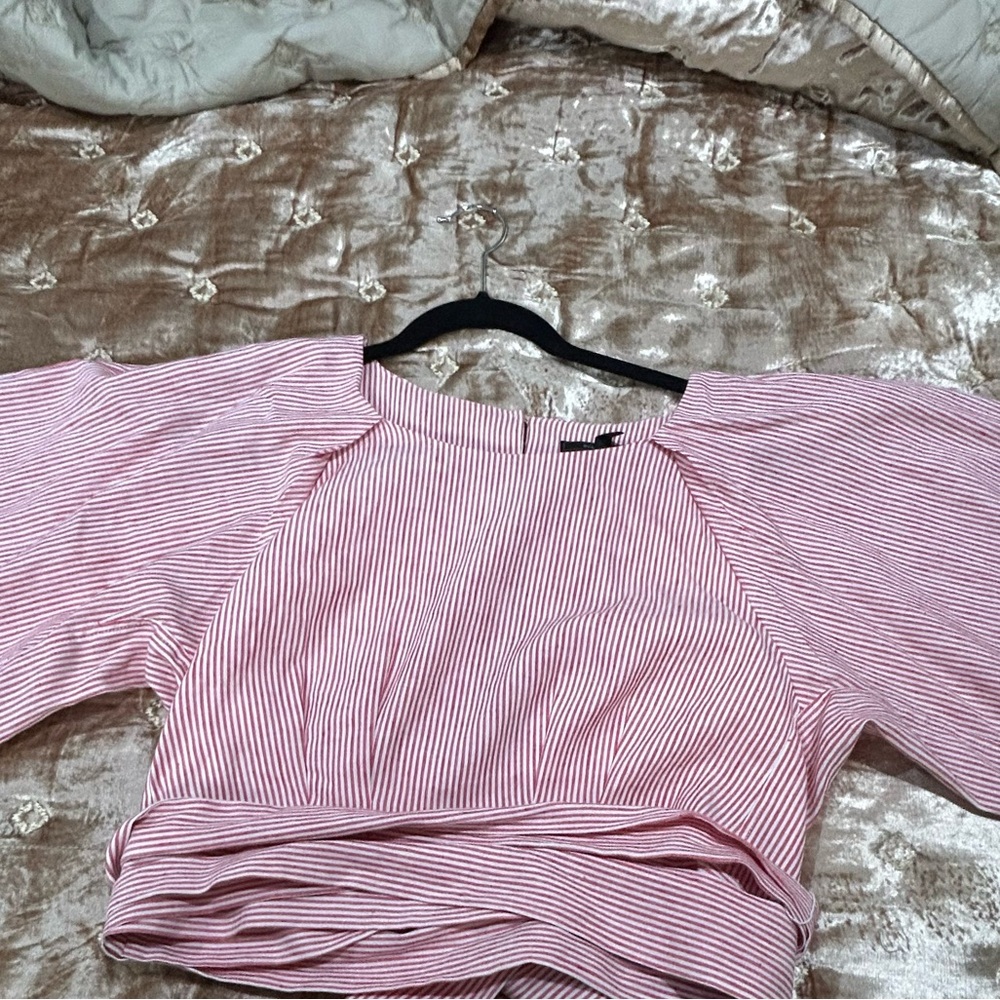 BCBGMAXAZRIA Striped Red Women's Top - Picture 2 of 9